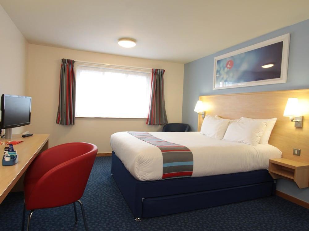Travelodge Croydon Central Экстерьер фото