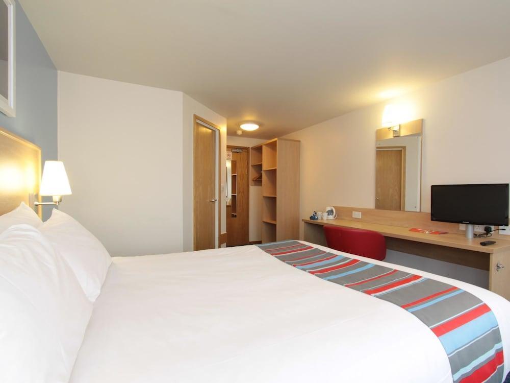 Travelodge Croydon Central Экстерьер фото