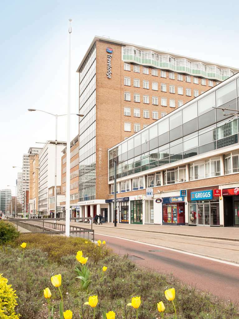 Travelodge Croydon Central Экстерьер фото