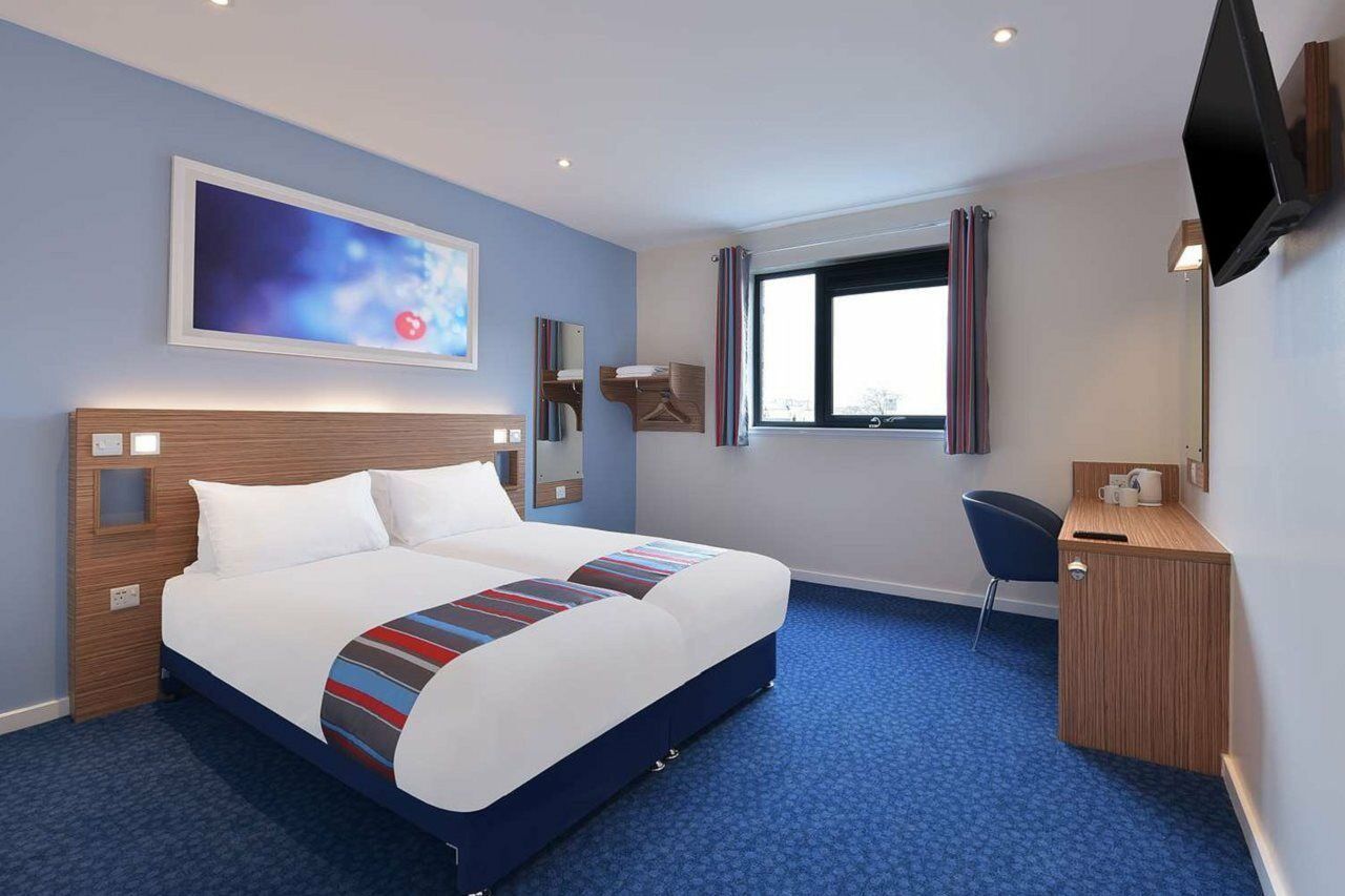 Travelodge Croydon Central Экстерьер фото